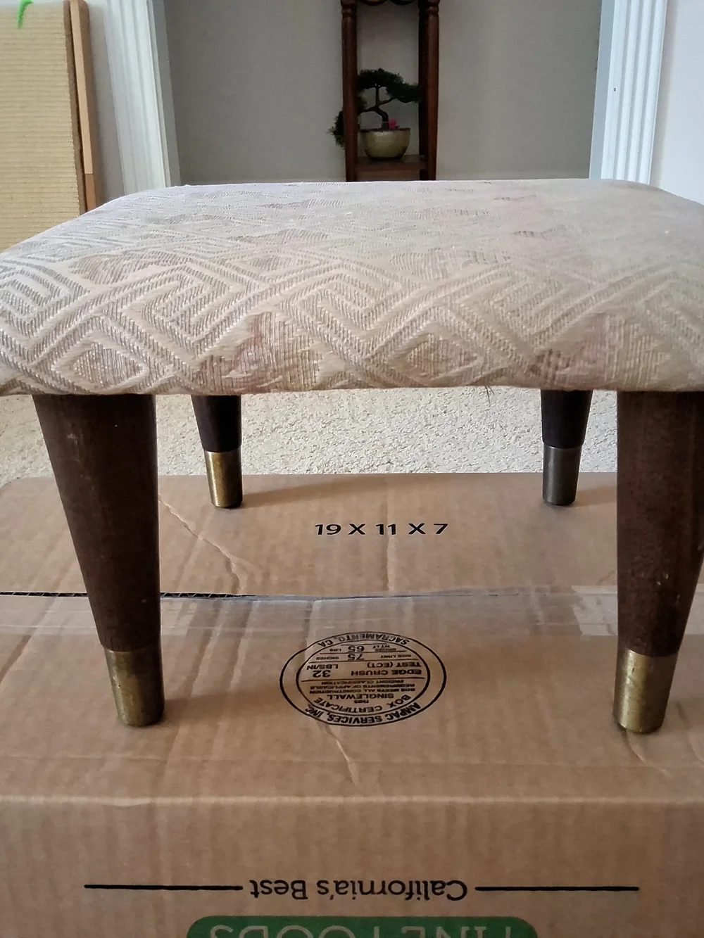 Mid-Century Modern 7.5